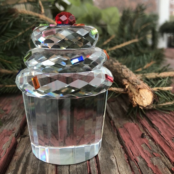 Oleg Cassini Other - 🎂 Crystal 🎁 birthday cupcake MIB Oleg Cassini